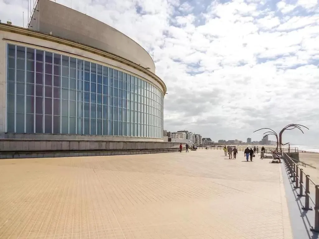 Centrally Located Apartment Close To The Beach Ostend