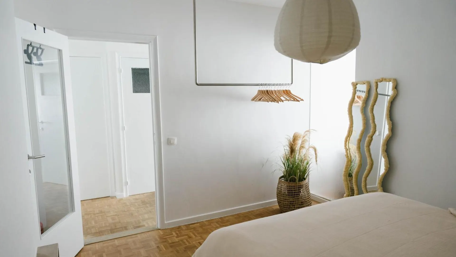 Centrally Located Apartment Close To The Beach Ostend